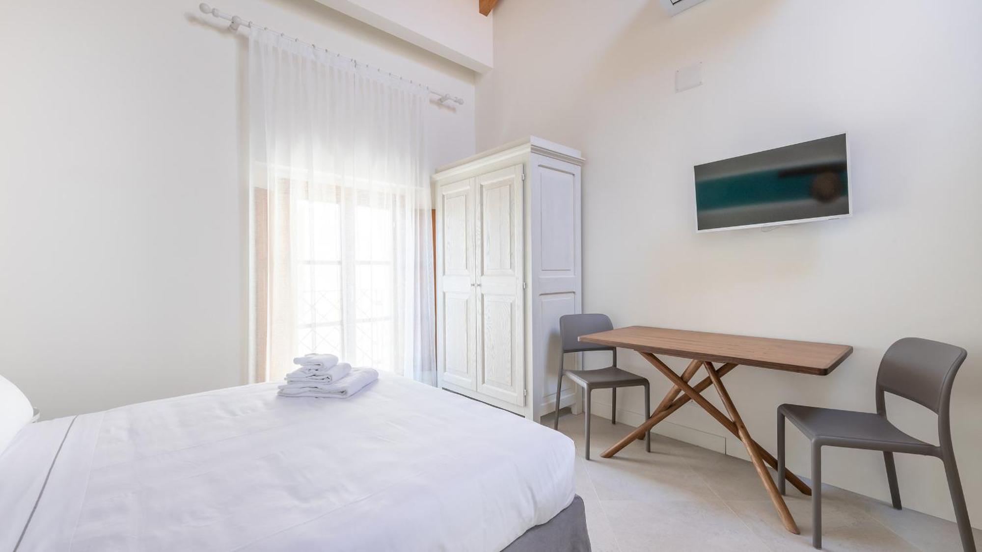 Italianway - Locanda Della Meridiana Pula Buitenkant foto